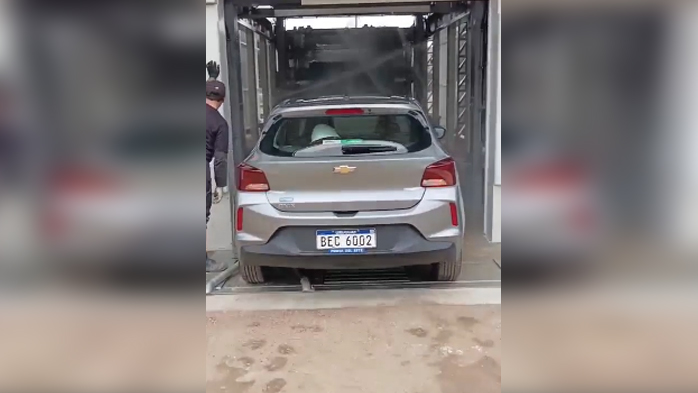 Клиент из Уругвая приобрел модель CC-695  