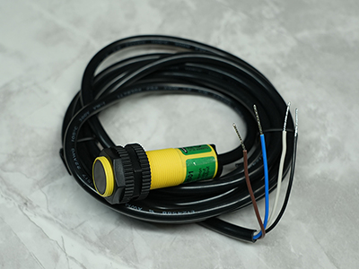 Бесконтактная Г-образная автомойка, тип HP-270