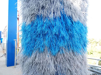 Нейлоновая щетка