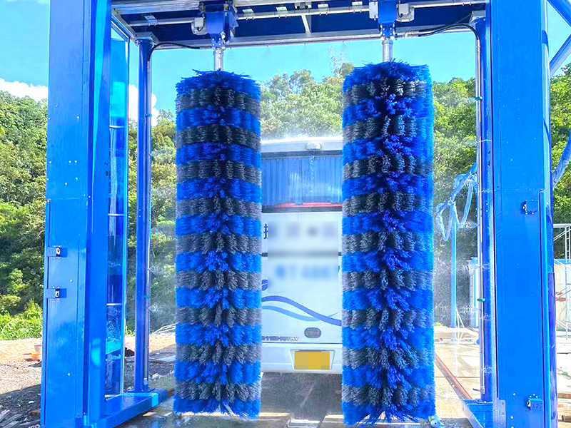 Портальная мойка для грузовых автомобилей и автобусов