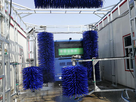 Система сквозной мойки автобусов